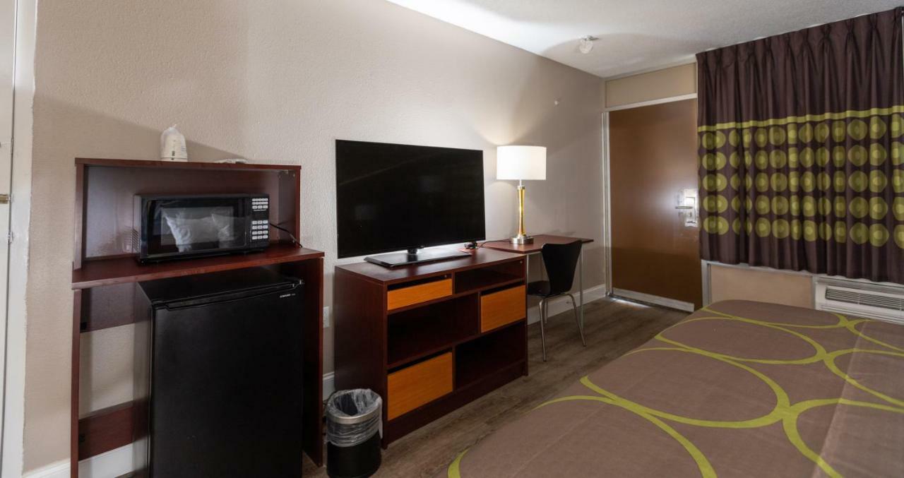 Super 8 By Wyndham Goldsboro Μοτέλ Εξωτερικό φωτογραφία