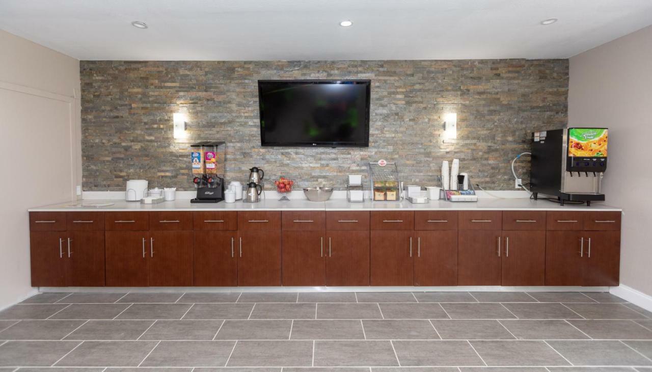 Super 8 By Wyndham Goldsboro Μοτέλ Εξωτερικό φωτογραφία